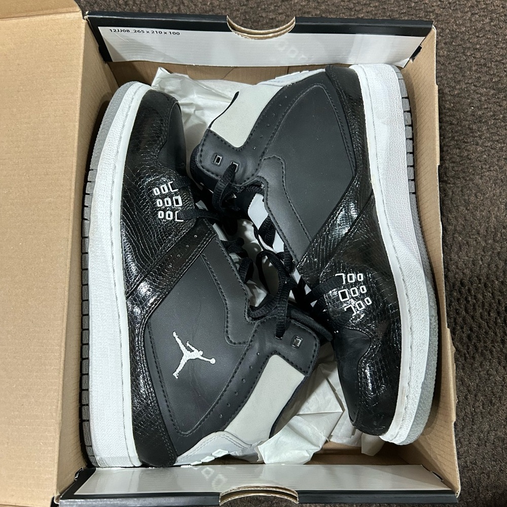 Jordan Black and White Men's Sneakers